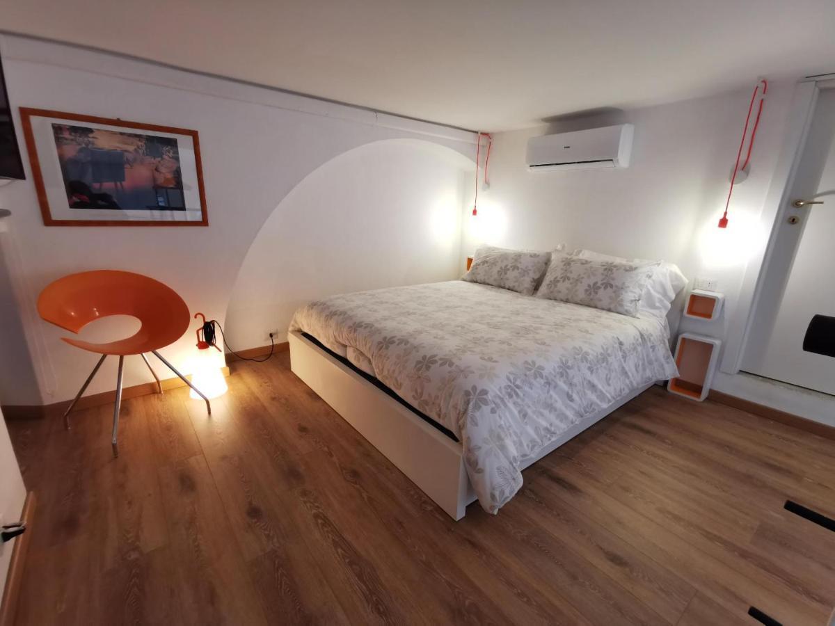 Likehome Milano - Via Scaldasole Loft มิลาน ภายนอก รูปภาพ