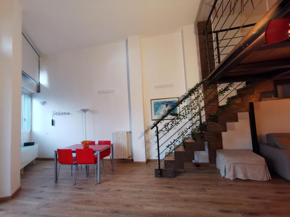 Likehome Milano - Via Scaldasole Loft มิลาน ภายนอก รูปภาพ